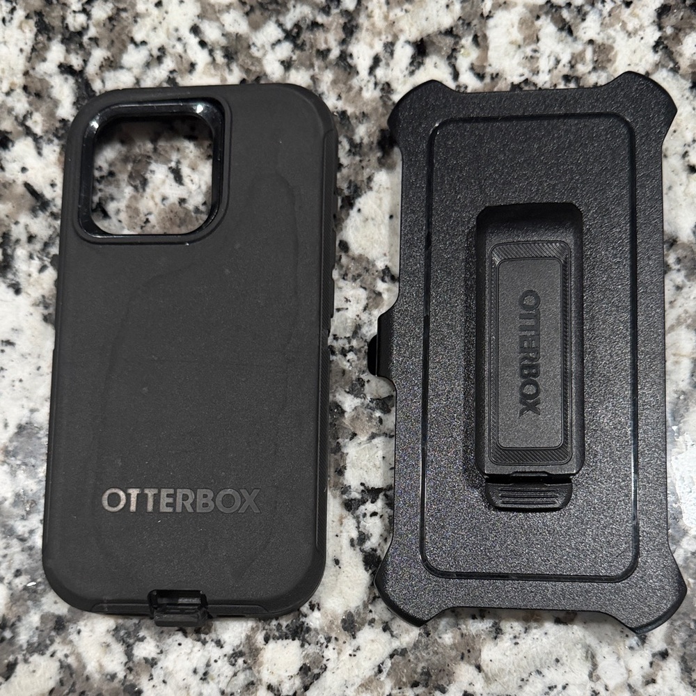 OtterBox Black Protective Phone Case with Clip